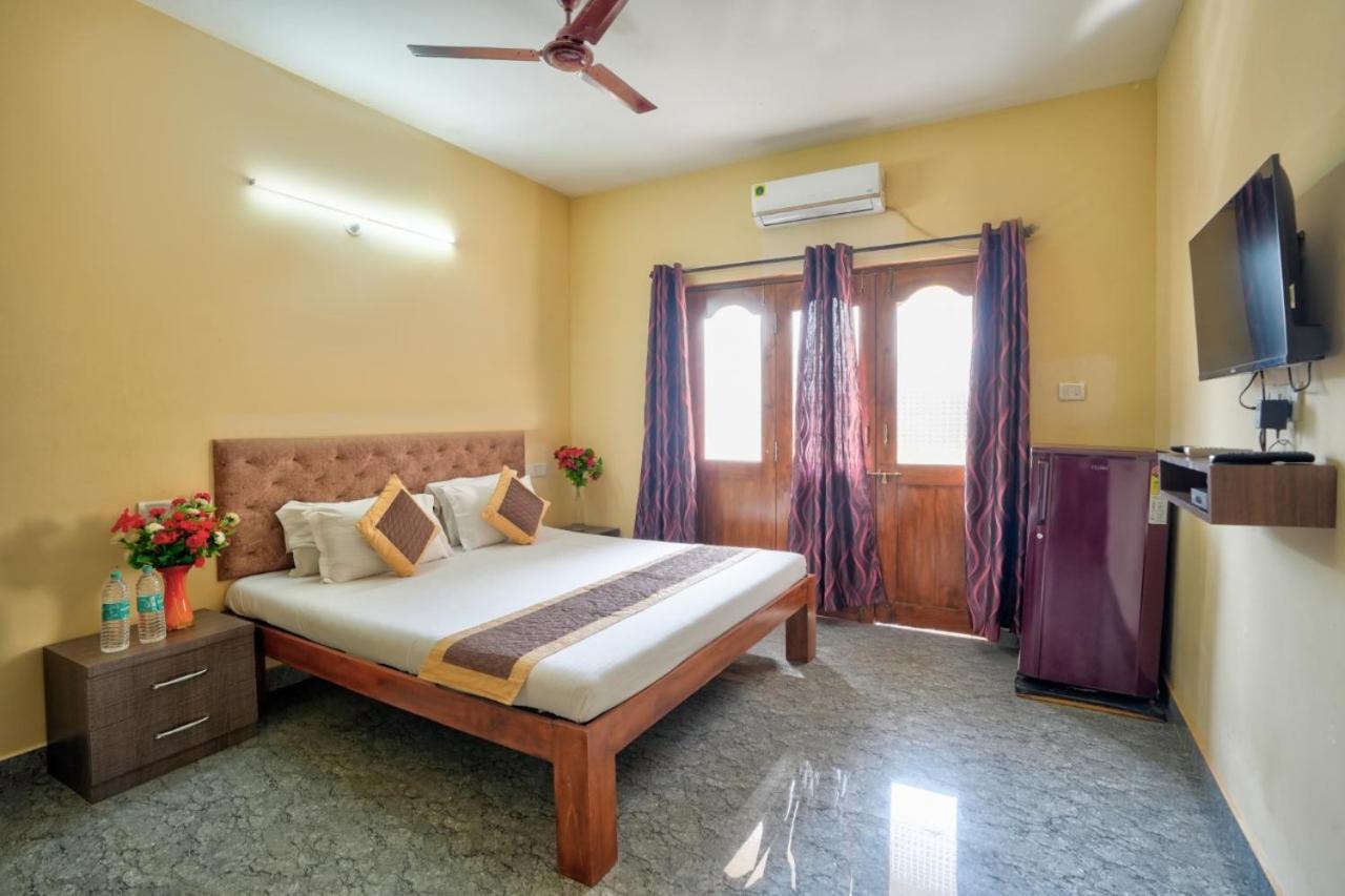 Golden Studio Apartment Goa Calangute Zewnętrze zdjęcie